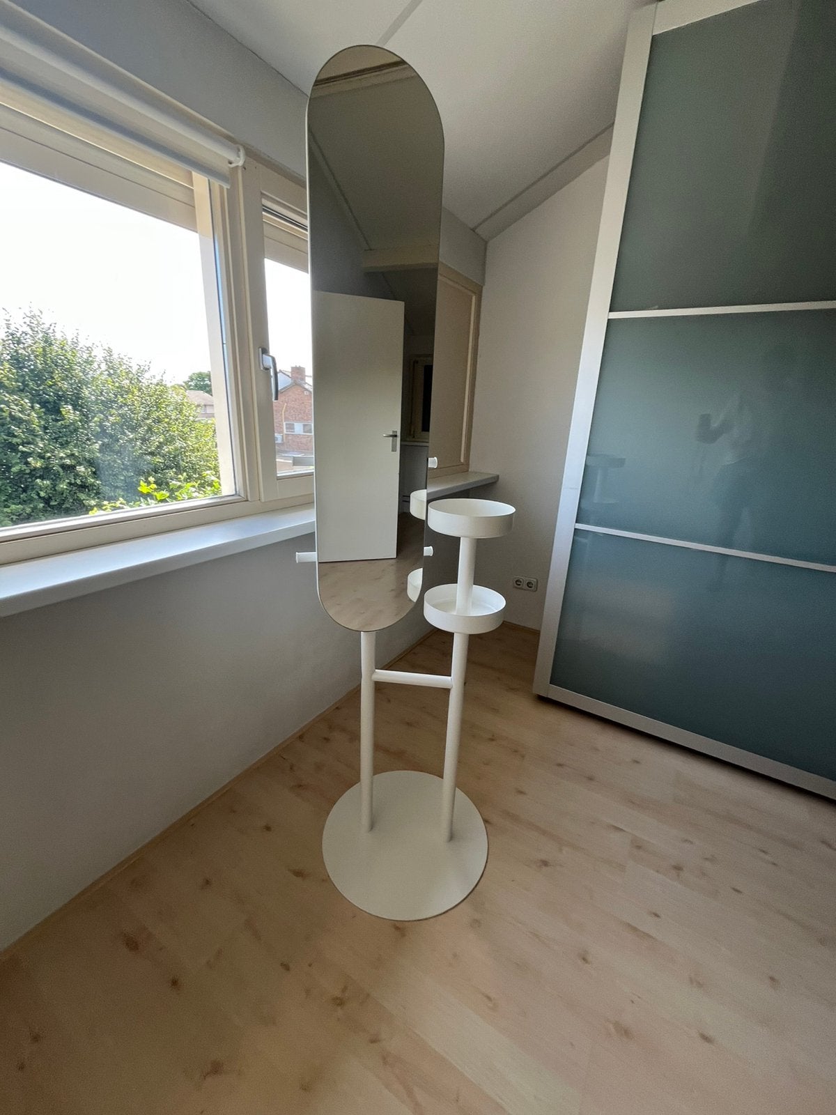IKEA KNAPPER staande passpiegel met opbergbakjes – wit, Ophalen, Zo goed als nieuw, 150 tot 200 cm