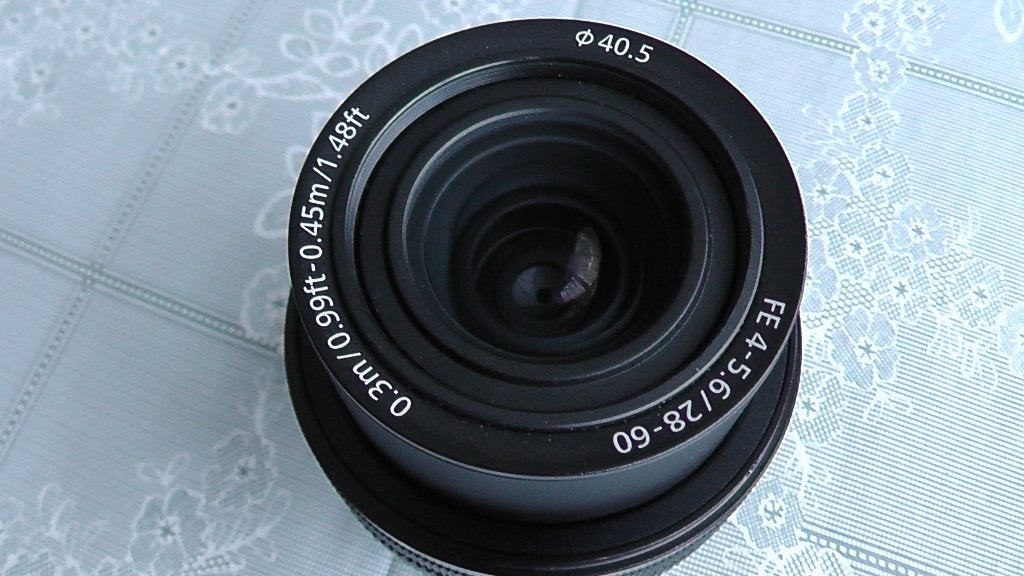 Sony FE 28-60mm full-frame lens., Audio, Tv en Foto, Fotografie | Lenzen en Objectieven, Ophalen of Verzenden, Zo goed als nieuw