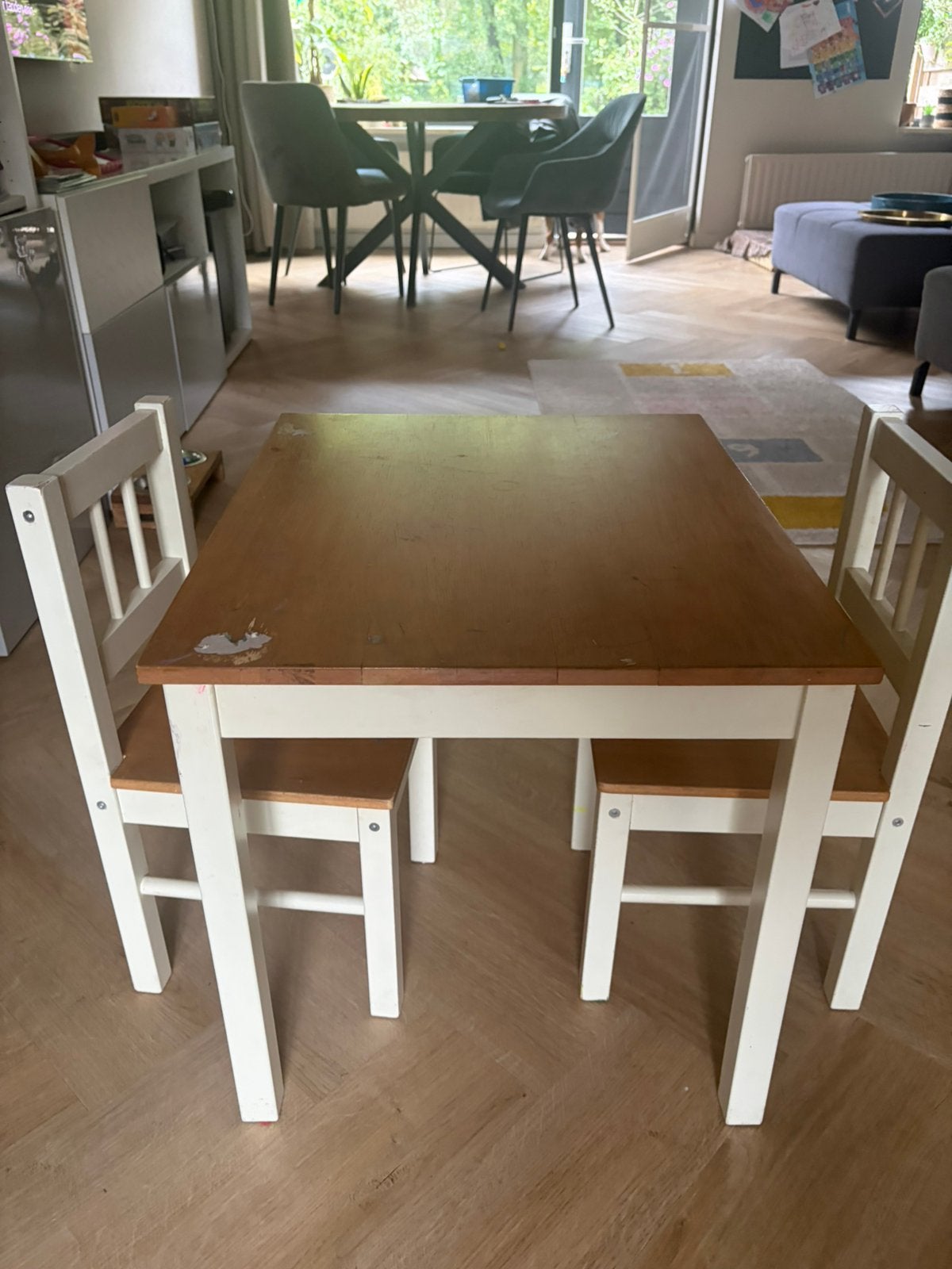 Peuter/kleuter tafel met twee stoeltjes, Kinderen en Baby's, Ophalen, Gebruikt, Tafel(s) en Stoel(en)