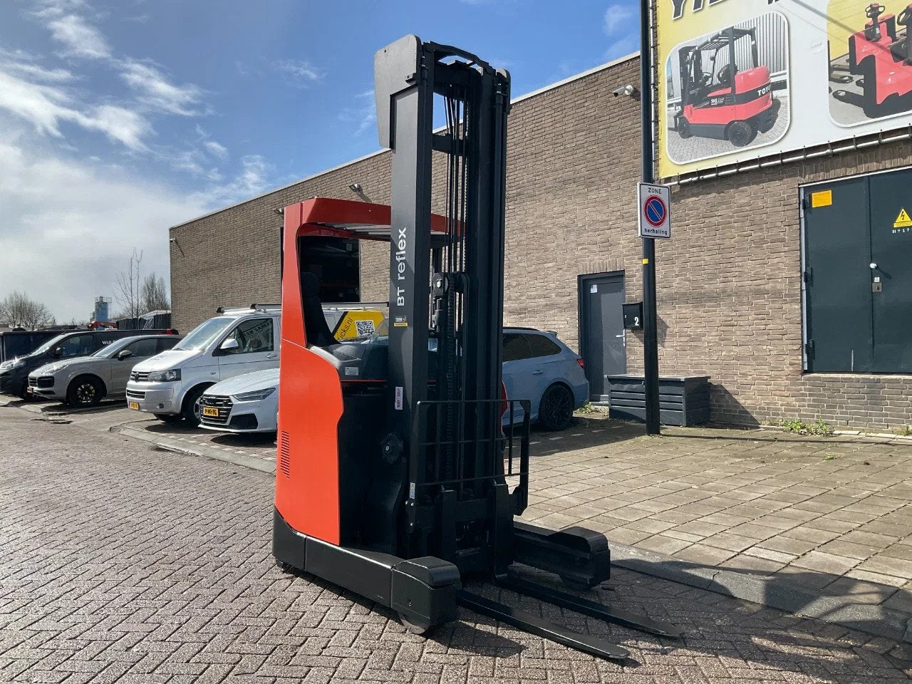 Toyota RRE140H 1400KG 7.50METER REACHTRUCK / HEFTRUCK, Reachtruck, Toyota, 1000 tot 2000 kg, Marconistraat 2
3133KL  Vlaardingen, NL