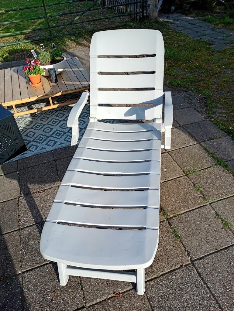 Curver zonnebed, Tuin en Terras, Ligbedden, Ophalen, Gebruikt, Kunststof, Verstelbaar