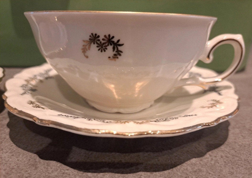 Set van 2 vintage Bavaria theekopjes met schotels, Ophalen of Verzenden