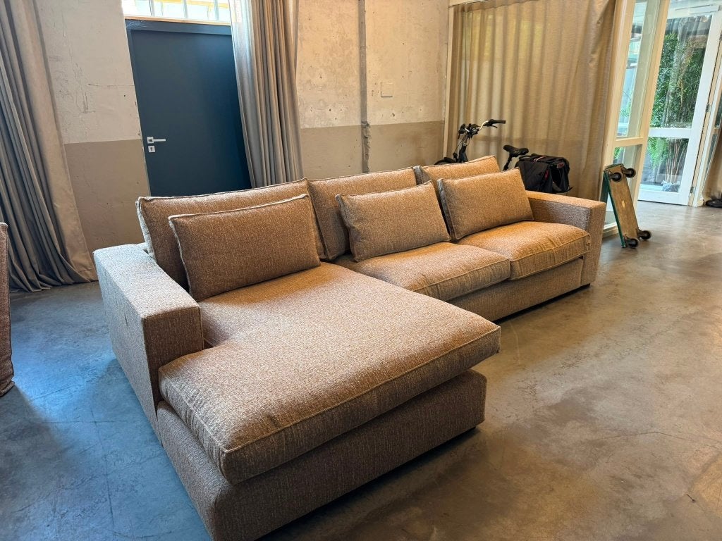 Hoekbank Annabelle l Whoon | Room108 l van €2763 voor €1599, Ophalen, 100 tot 125 cm, Hoekbank, Stof