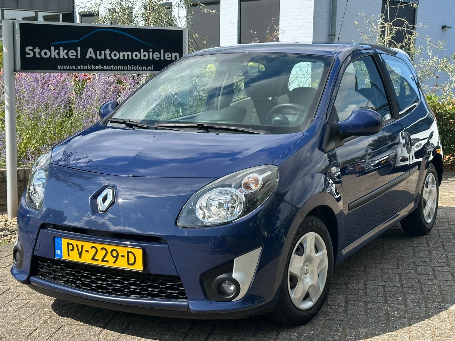 Renault Twingo 1.2 16V 2008 Blauw, Auto's, Voorwielaandrijving, 4 cilinders, Airbags, Bedrijf