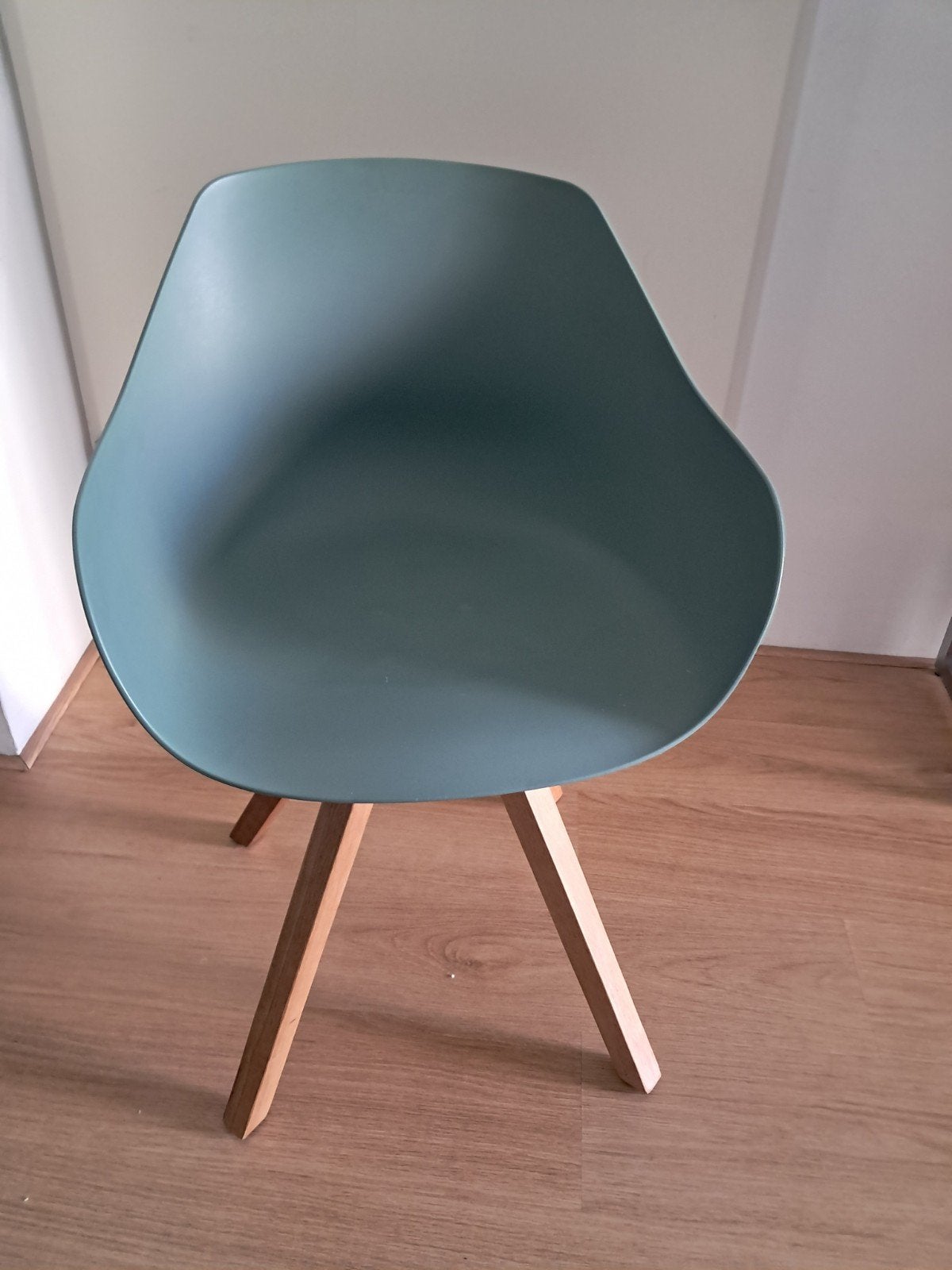 Kunstof kuipstoel, Huis en Inrichting, Stoelen, Ophalen, Kunststof, Gebruikt, Overige kleuren