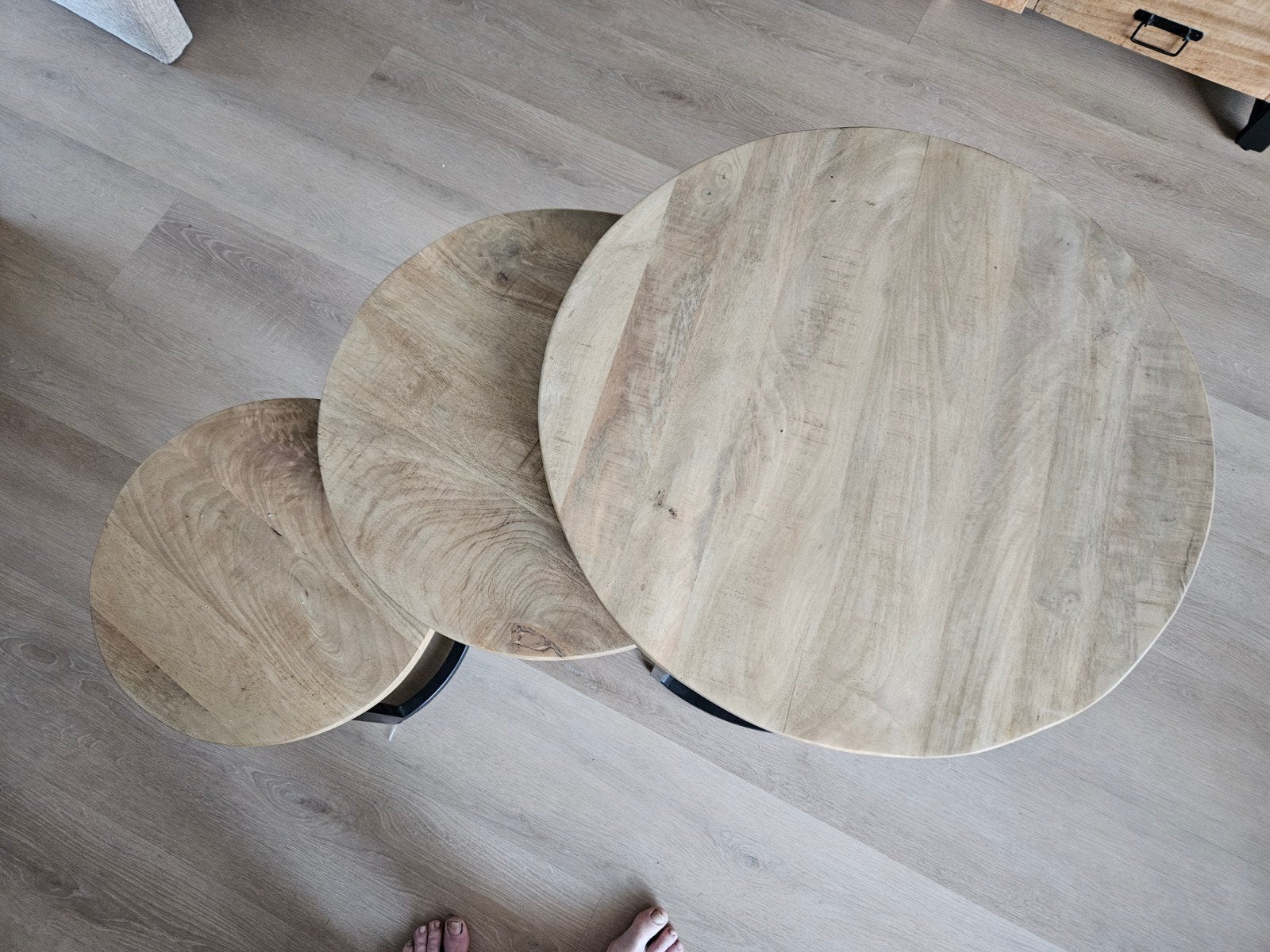 tafeltjes, Ophalen, Rond, 55 tot 75 cm, Minder dan 45 cm
