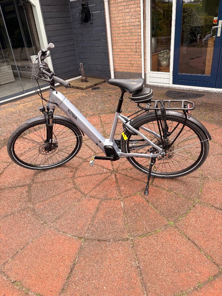 e bike, Fietsen en Brommers, Elektrische fietsen, Zo goed als nieuw, 50 km per accu of meer, 55 tot 59 cm, Ophalen