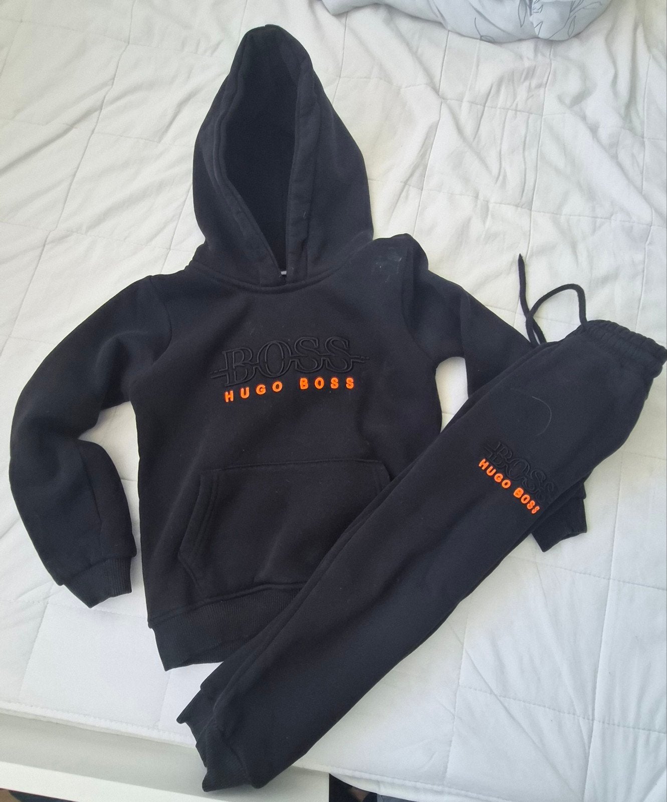 Hugo Boss Trainingspak Zwart - Zo goed als nieuw, Ophalen of Verzenden, Zo goed als nieuw, Hugo Boss, Jongen of Meisje