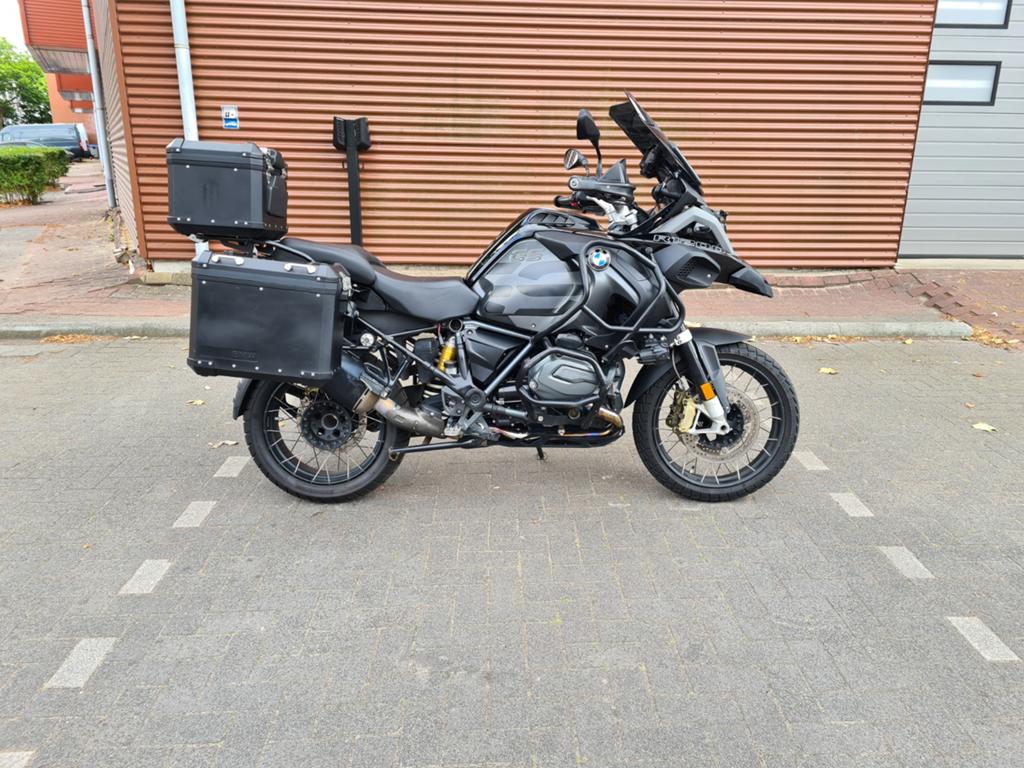 BMW R1200 GS Adventure 2018 TFT triple black Akrapovic, Motoren, 2 cilinders, Motorrijbewijs A, Gebruikt, Particulier