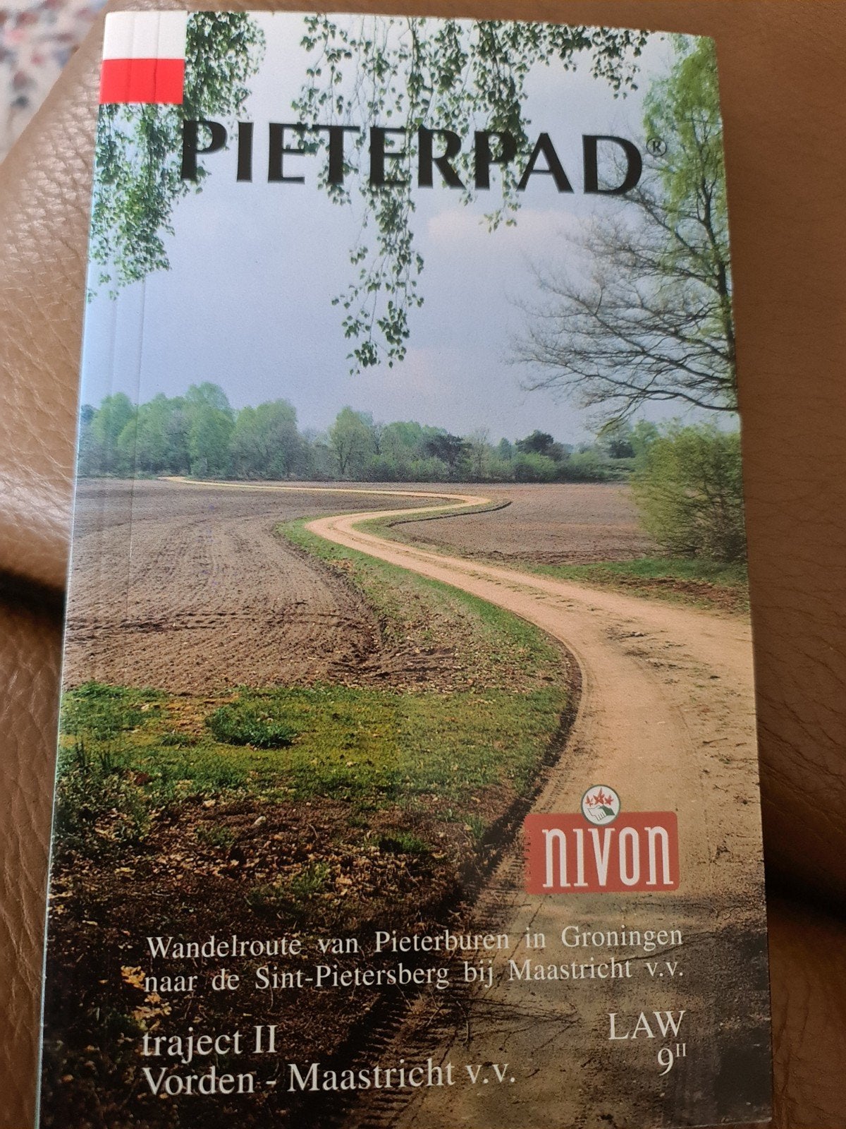 Pieterpad Wandelroute Traject II - Vorden - Maastricht, Boeken, Overige merken, Fiets- of Wandelgids, Ophalen of Verzenden, Zo goed als nieuw