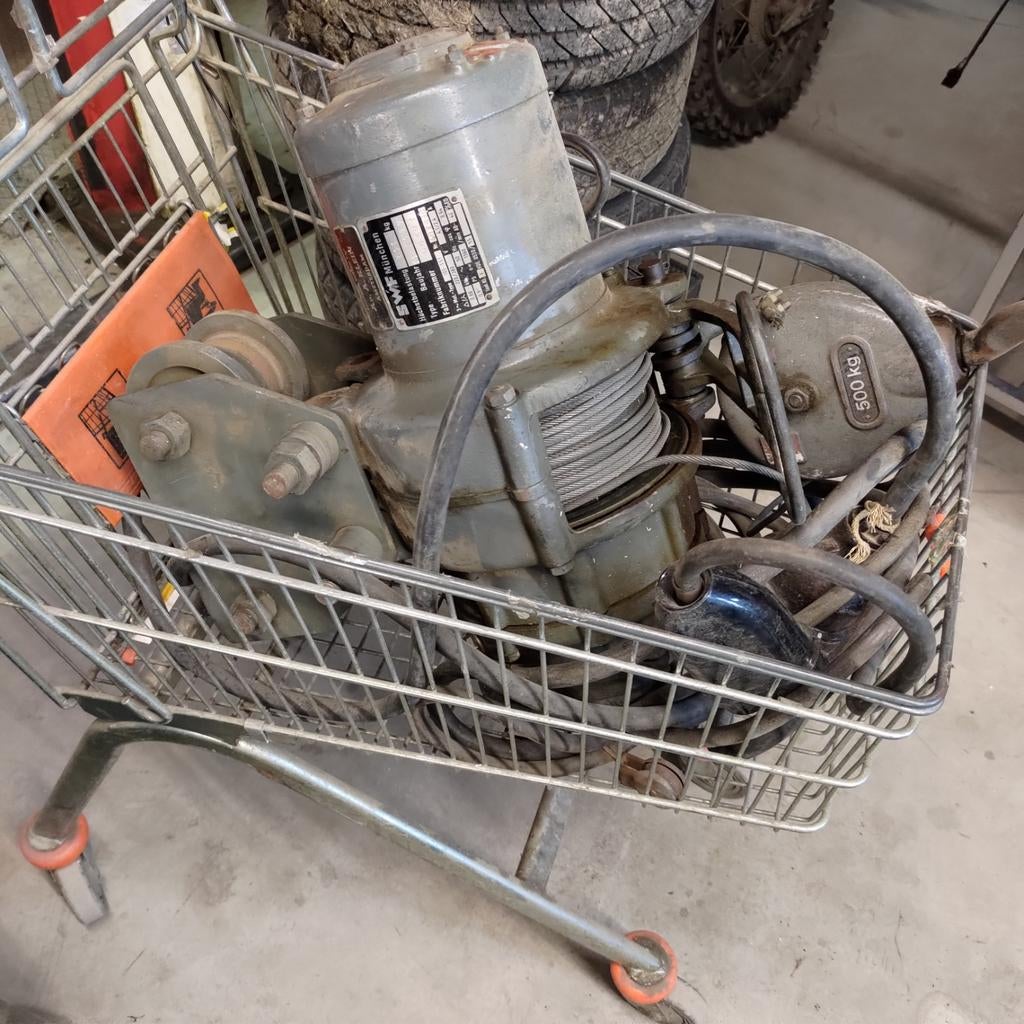 Zware SWF takel 500kg met loopkat, Ophalen, Gebruikt