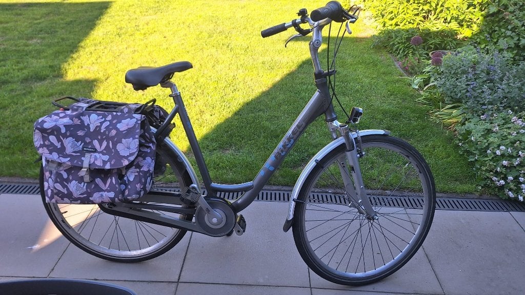 Damesfiets (Bikkel 7 versnellingen), Gebruikt, Versnellingen, 56 cm of meer, Trommelrem