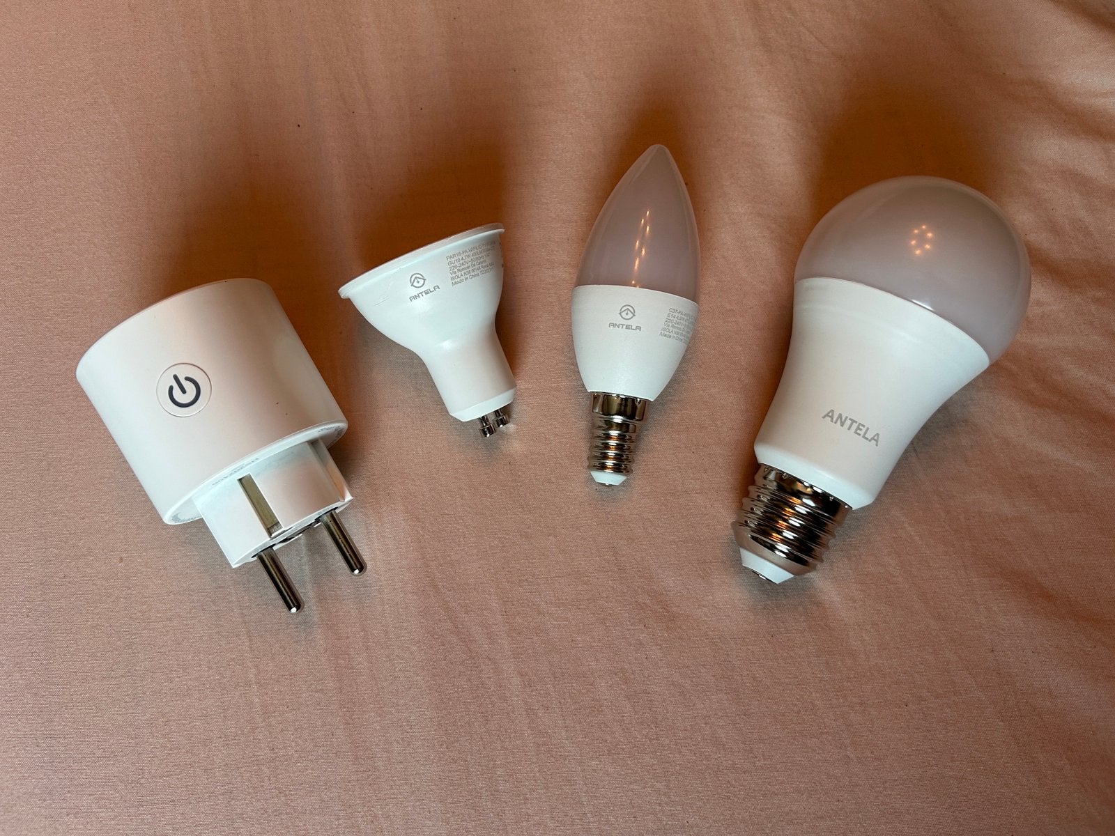 Uitgebreide Antela smart light set, Meerkleurig, Zo goed als nieuw, Smart lamp, Bedienbaar via app