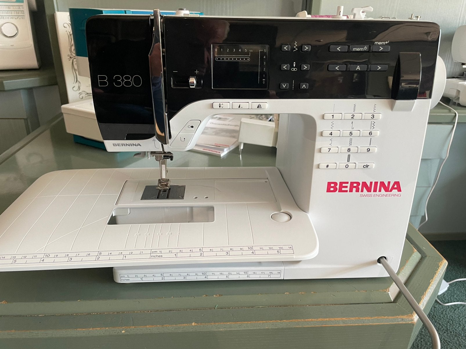 BERNINA. 380, Ophalen, Nieuw, Naaimachine, Bernina