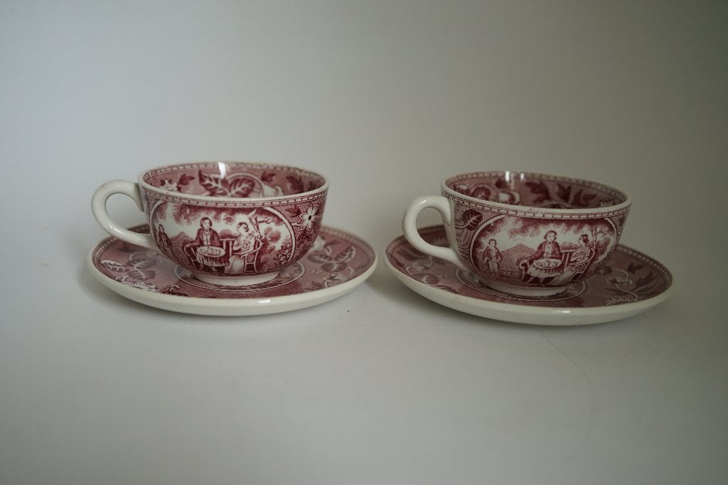 Société Céramique Maestricht rood Tea Drinker 2x kop schotel, Antiek en Kunst, Antiek | Servies los, Ophalen of Verzenden