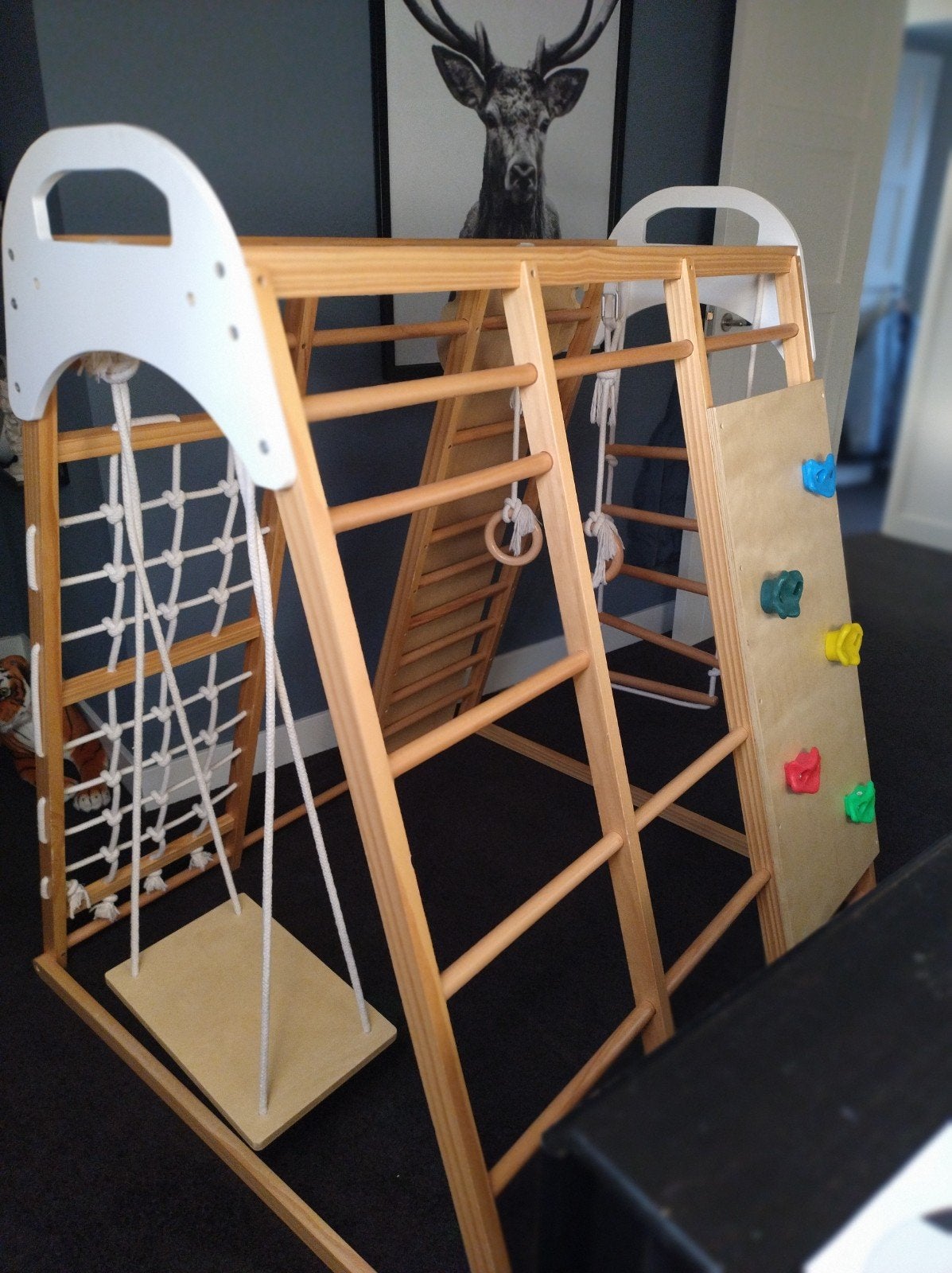 Houten klimrek met glijbaan en klimwand voor kinderen