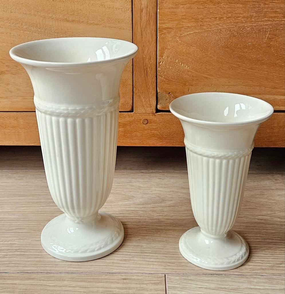 Set van 2 Wedgwood Etruria Barlaston vazen, Ophalen