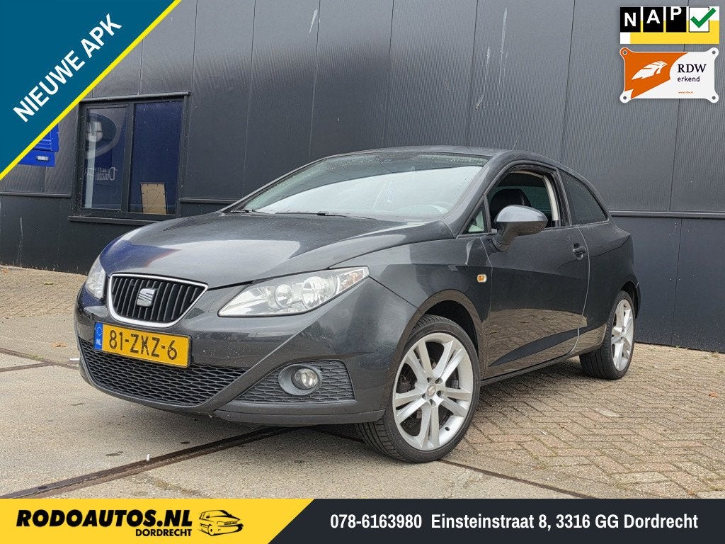 SEAT Ibiza SC 1.6 Sport 3-Drs Airco/Leer Nieuwe APK ✅, Auto's, Automatische klimaatregeling, 990 kg, Ibiza, Leder