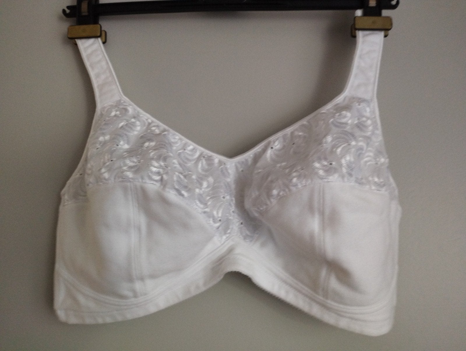 Witte BH met kanten details maat 110 D, Onbekend, Ophalen of Verzenden, Wit, BH