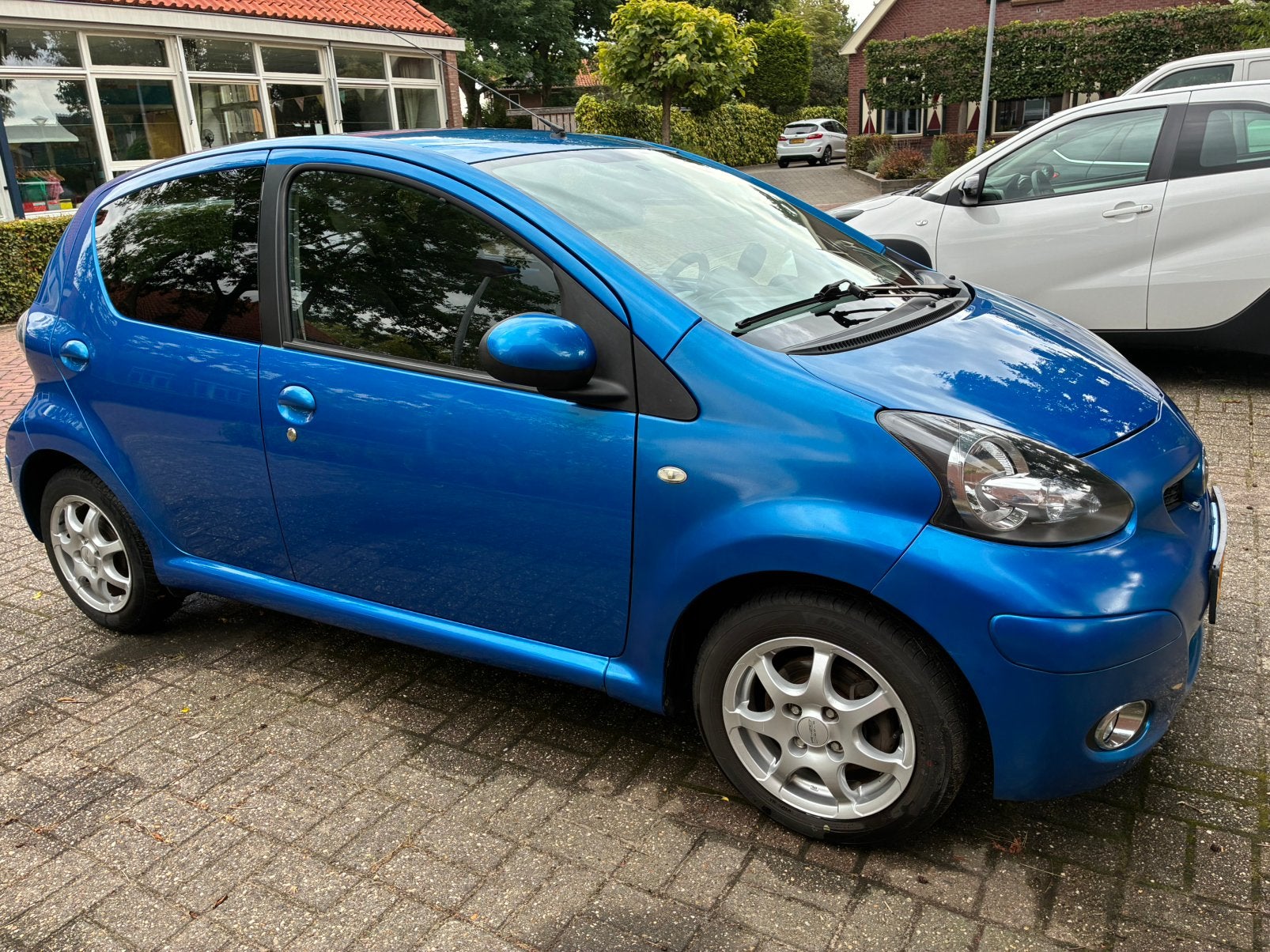 Toyota Aygo 1.0 12V Vvt-i 5DRS MMT 2011 56000km Automaat, 68 pk, Origineel Nederlands, Particulier, 998 cc