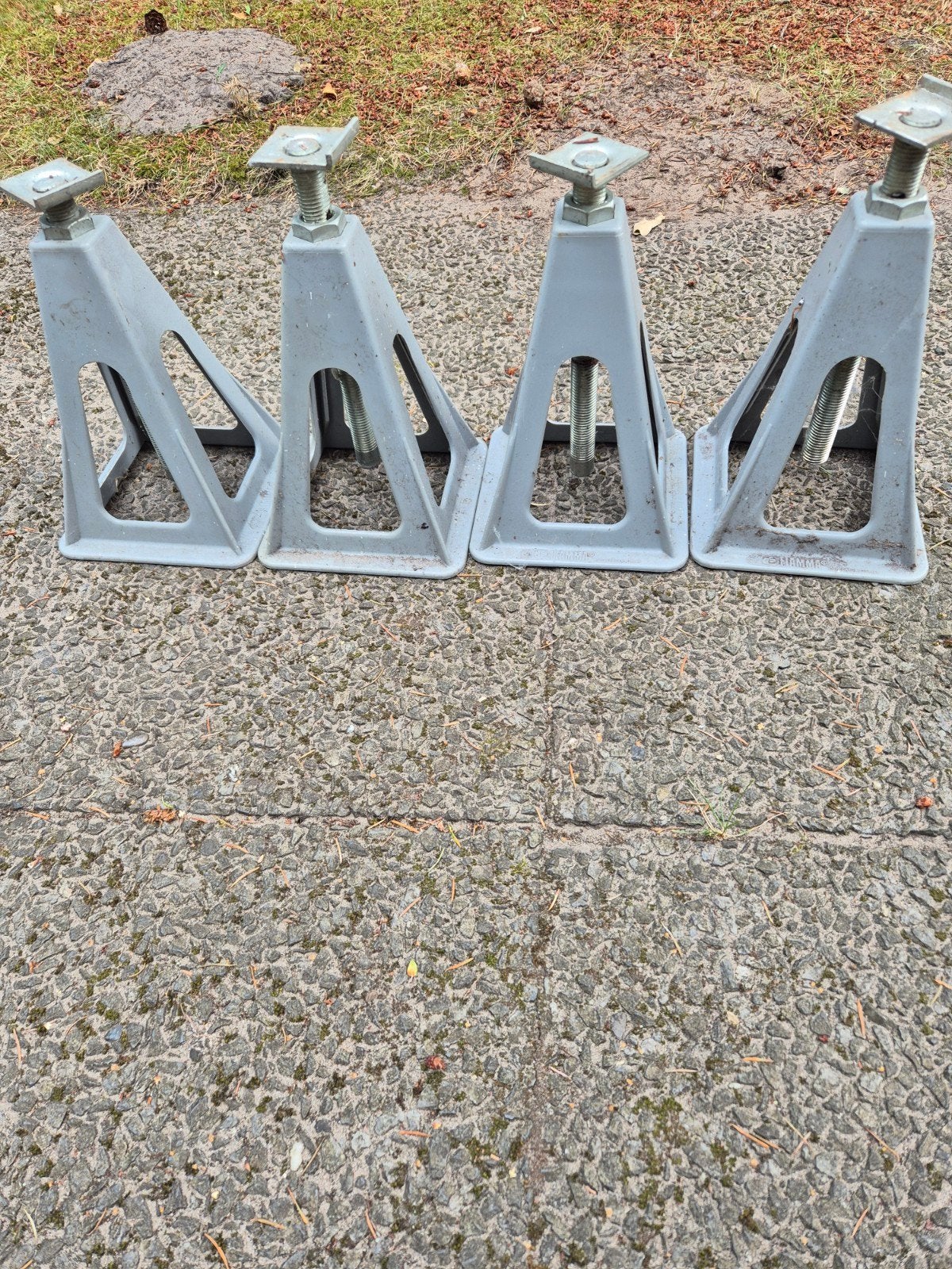 Set van 4 kriksteunen - stabiele ondersteuning, Ophalen, Garagekrik
