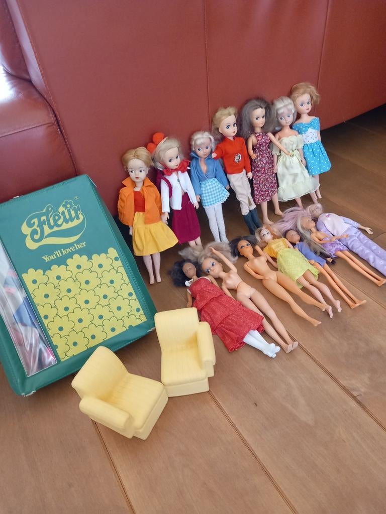 Vintage barbie fieur ( e.a.), Ophalen of Verzenden, Gebruikt