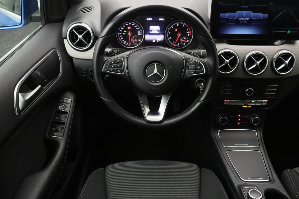 Mercedes-Benz B-klasse 180 Ambition 2016 | Airco | Cruise Co, Auto's, Mercedes-Benz, Gebruikt, 4 cilinders, Blauw, 122 pk