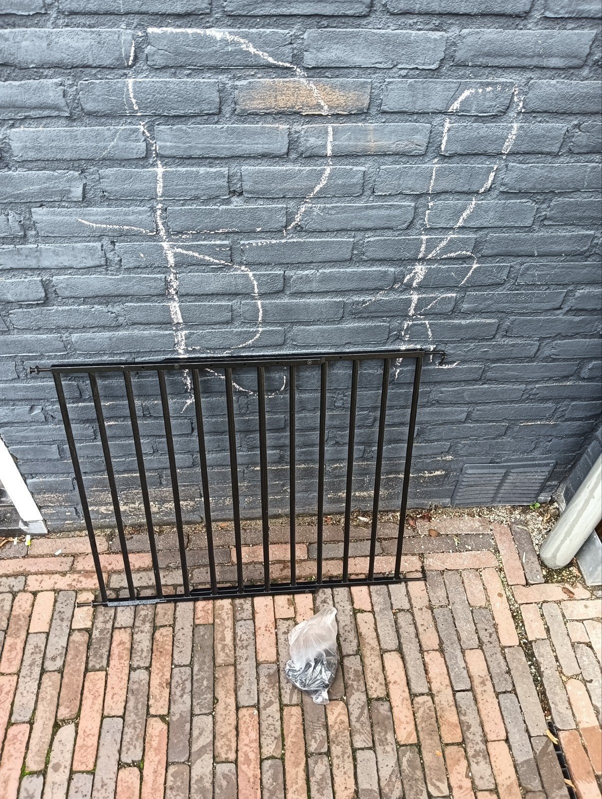 2 maal traphekje + bevestigingsmateriaal, Kinderen en Baby's, Ophalen, Gebruikt, Metaal of IJzer, 115 cm of meer