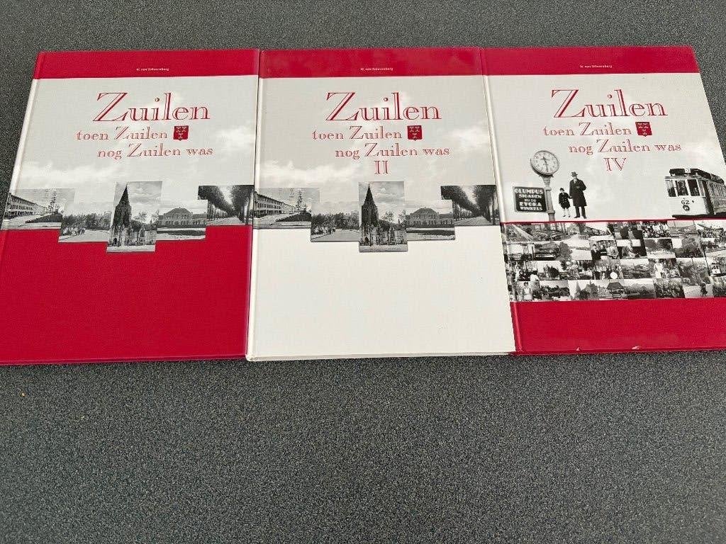 DEEL 1, 2,  EN 4 ZUILEN. UTRCHT, 20e eeuw of later, Ophalen of Verzenden, Zo goed als nieuw, W VAN SCHARRENBURG
