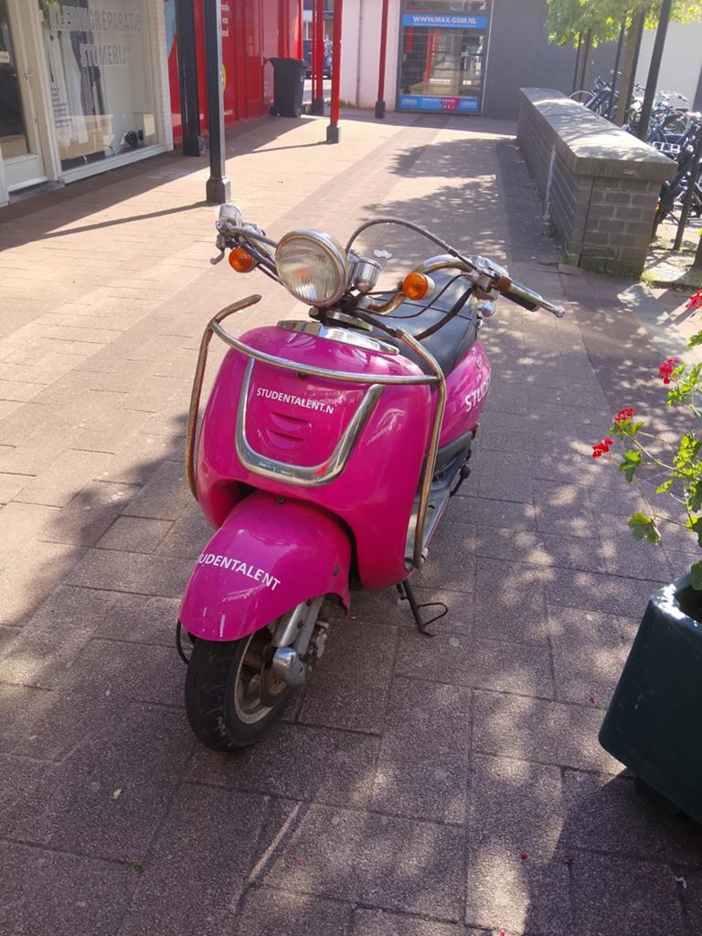 Fosti Grande Retro scooter, Gebruikt, Benzine, Ophalen, Overige merken