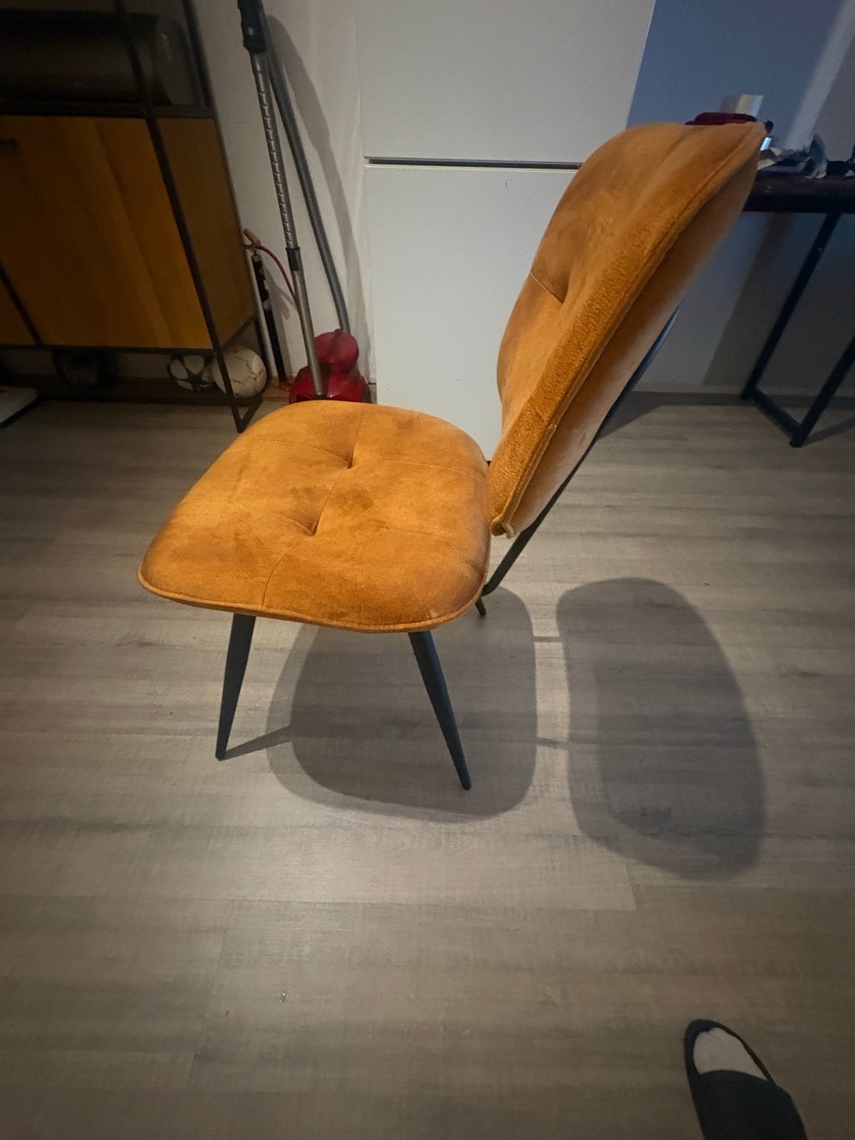 Gloednieuwe Designer Stoel - Okergeel, Huis en Inrichting, Stoelen, Ophalen, Overige kleuren, Nieuw, Eén