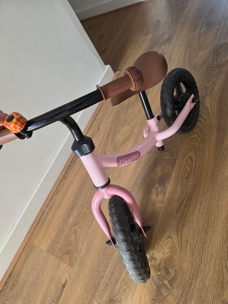 Roze Hippiez loopfiets met helm, Hippiez, Gebruikt, Meisje, Overige maten