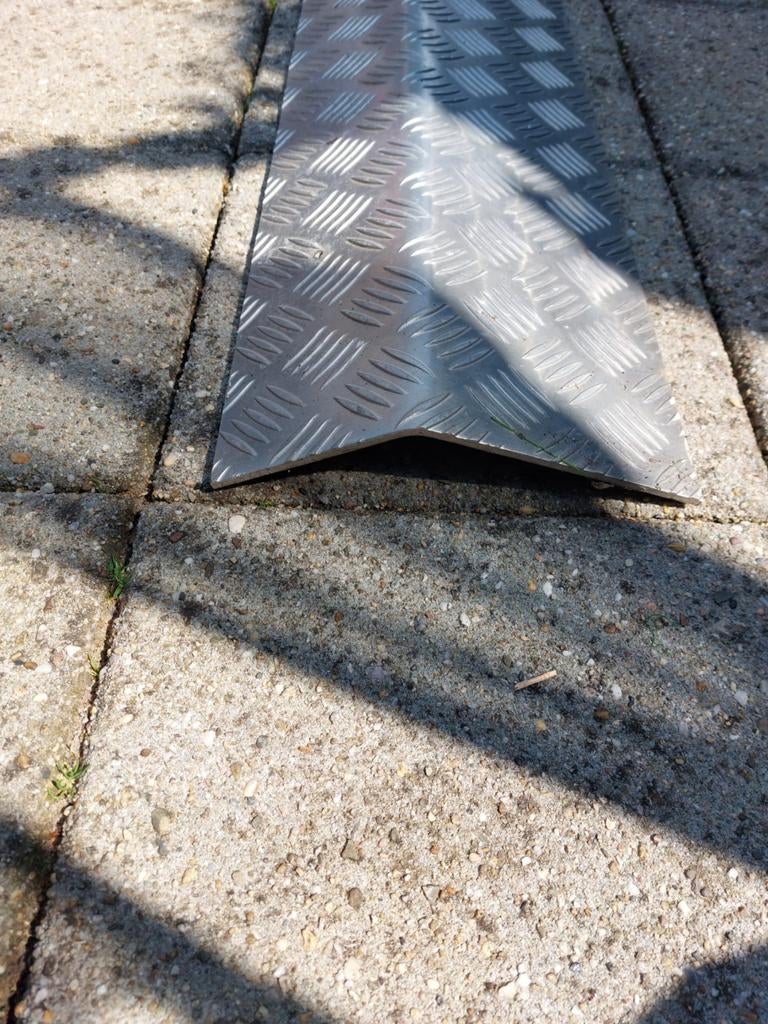 Aluminium Antislip Plaat / Rijplaat / Drempelhulp, Doe-het-zelf en Verbouw, Metalen, Ophalen of Verzenden