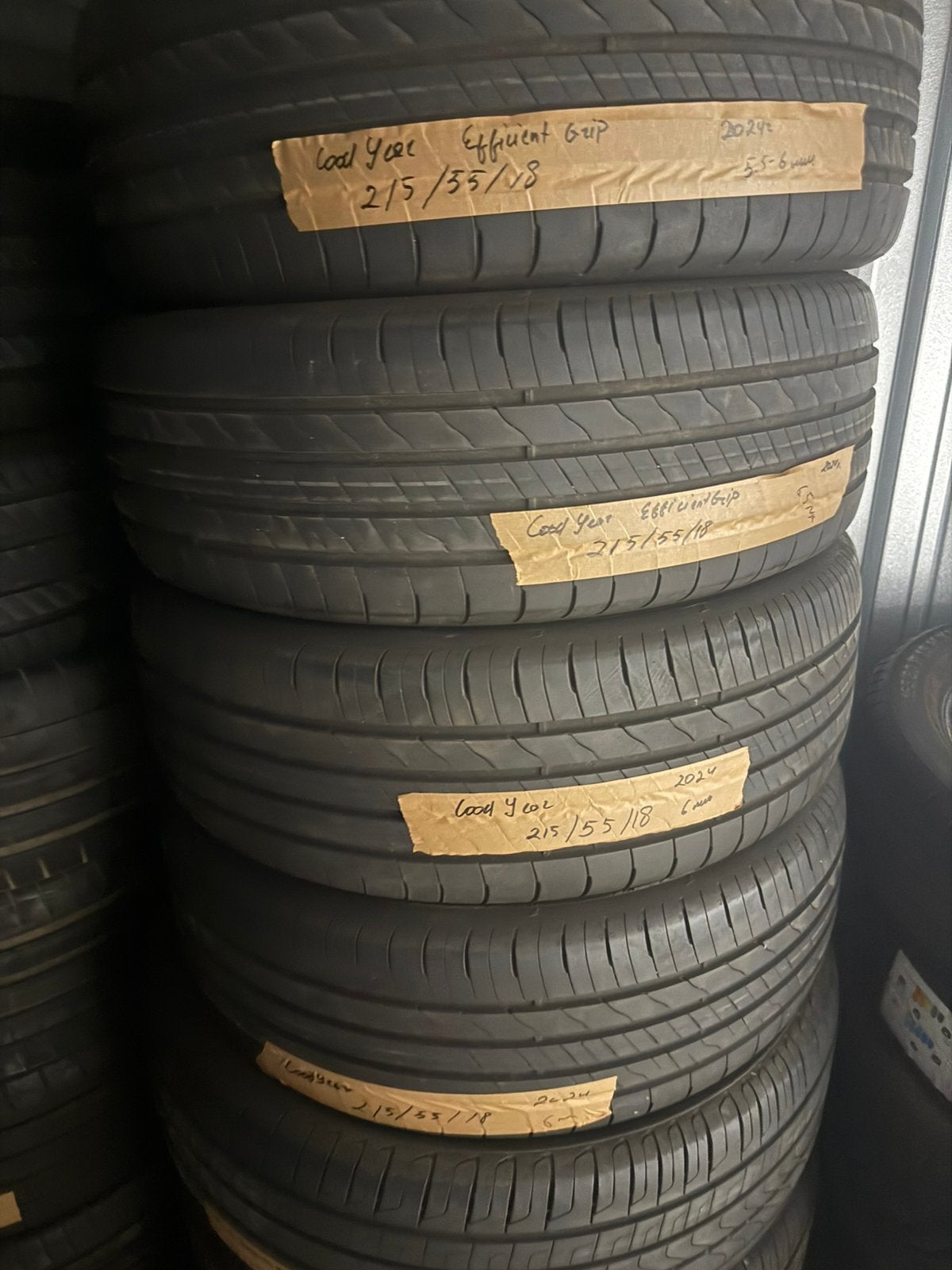 Goodyear EfficientGrip 215/55/R18 Set van 4 stuks, Ophalen, 18 inch, 215 mm, Band(en)