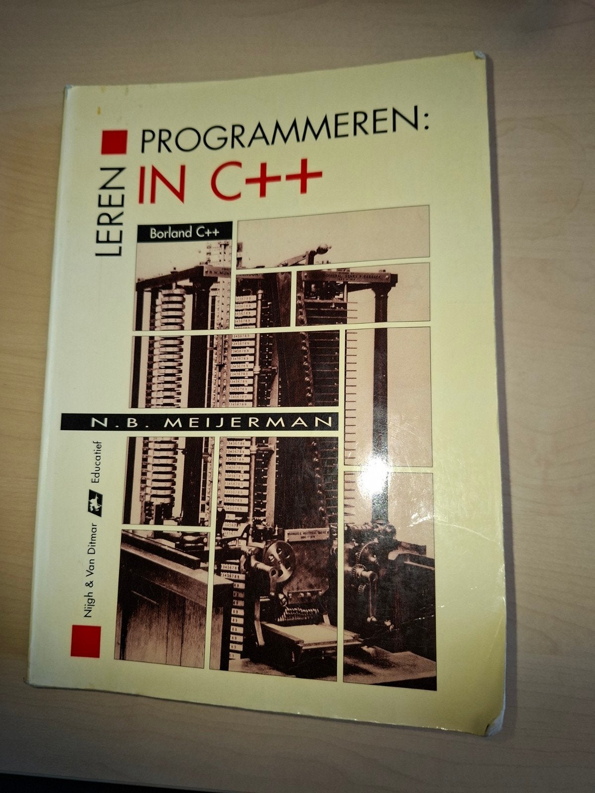 Programmeren in C++, Gelezen, Nijgh & van Ditmar, Beta, HBO