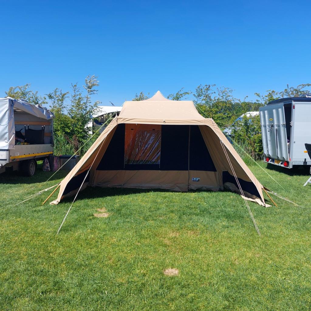 Vrijbuiter 4-persoons tent met luifel, Caravans en Kamperen, Ophalen of Verzenden