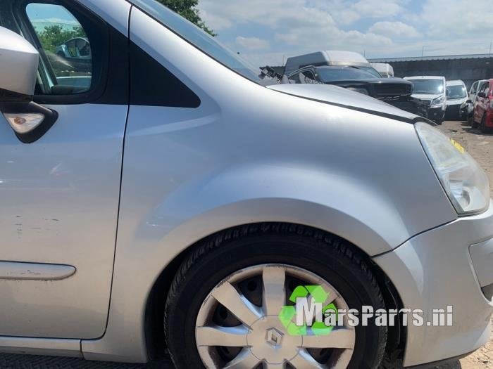 Scherm rechts-voor van een Renault Modus (TED69), Auto-onderdelen, Gebruikt, -, Renault, -