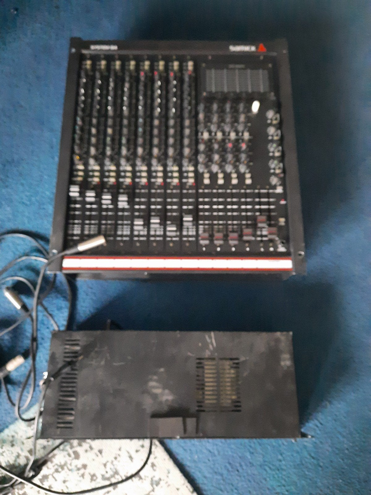 Samick System-84 Mengpaneel met PS-10 Voeding, Muziek en Instrumenten, Ophalen of Verzenden, Gebruikt, 10 tot 20 kanalen, Microfooningang