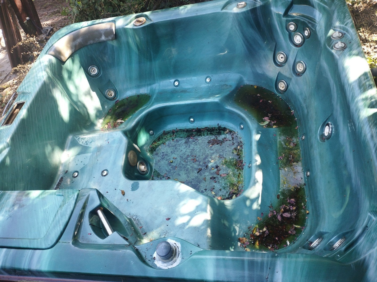 Sundance Jacuzzi Kuip - Goede Staat, Geïsoleerd, Ophalen, Gebruikt