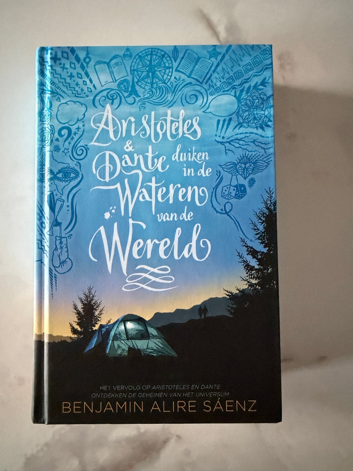 Aristoteles & Dante duiken in de Wateren van de Wereld, Boeken, Ophalen of Verzenden, Zo goed als nieuw, Amerika