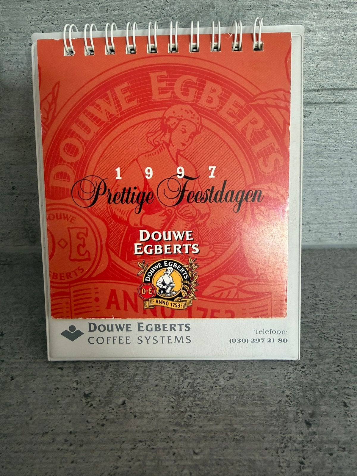 Douwe Egberts : omslag kalender 1997 met 12 plaatjes, Verzenden, Zo goed als nieuw, Overige typen