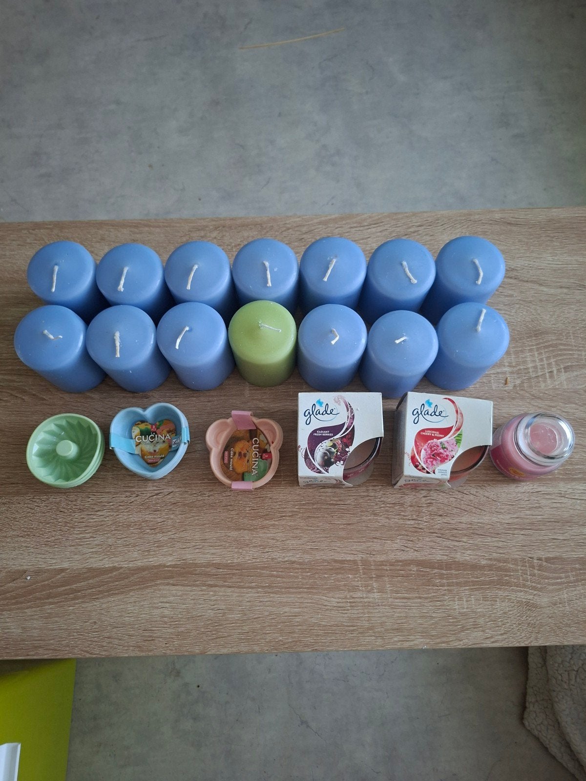 Diverse kaarsen en geurverspreiders, Huis en Inrichting, Woonaccessoires | Kandelaars en Kaarsen, Blauw, Overige merken, Ophalen of Verzenden