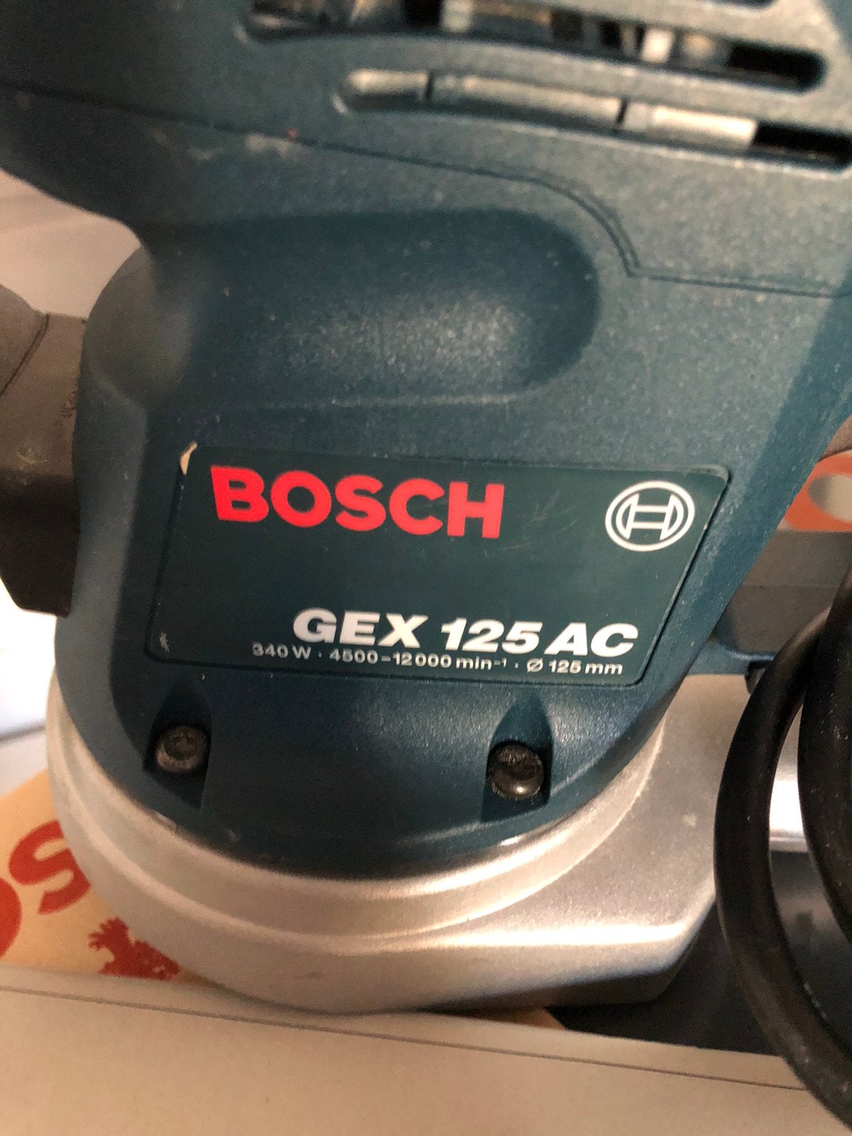 bosch blauwe schuurmachine GXE 125 CE, Ophalen of Verzenden, Zo goed als nieuw, Minder dan 600 watt, Vlakschuurmachine