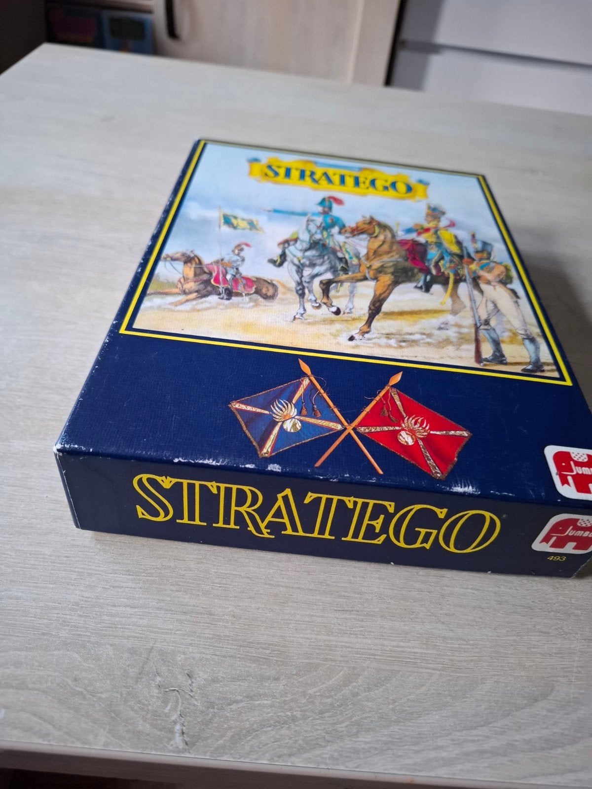 Stratego bordspel - Klassieke editie, Hobby en Vrije tijd, Gezelschapsspellen | Bordspellen, Gebruikt, Een of twee spelers, Ophalen of Verzenden