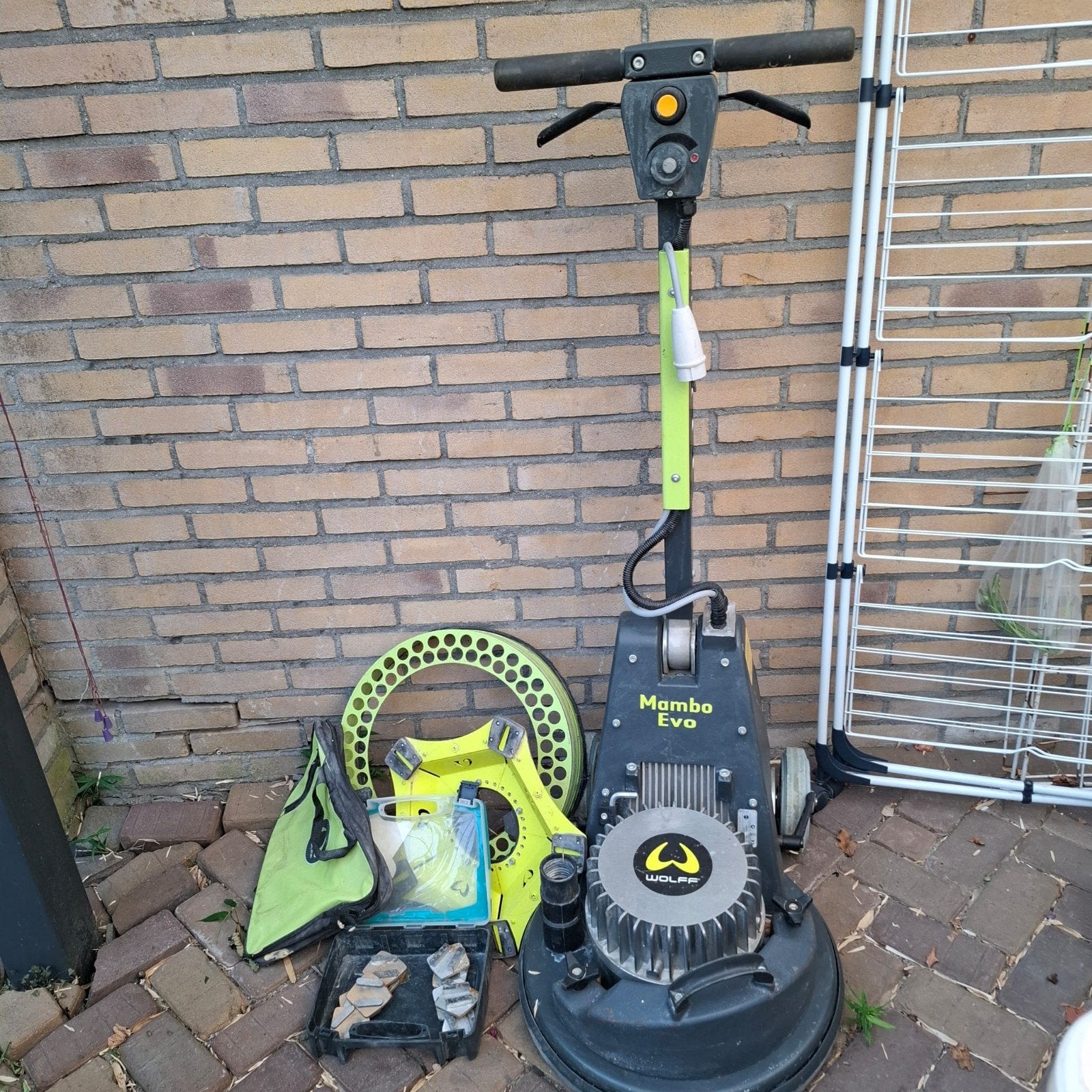 wolff mambo 2000W beton schuurmachine vloerschuurmachine, Ophalen, Minder dan 700 watt, Werkbankslijpmachine