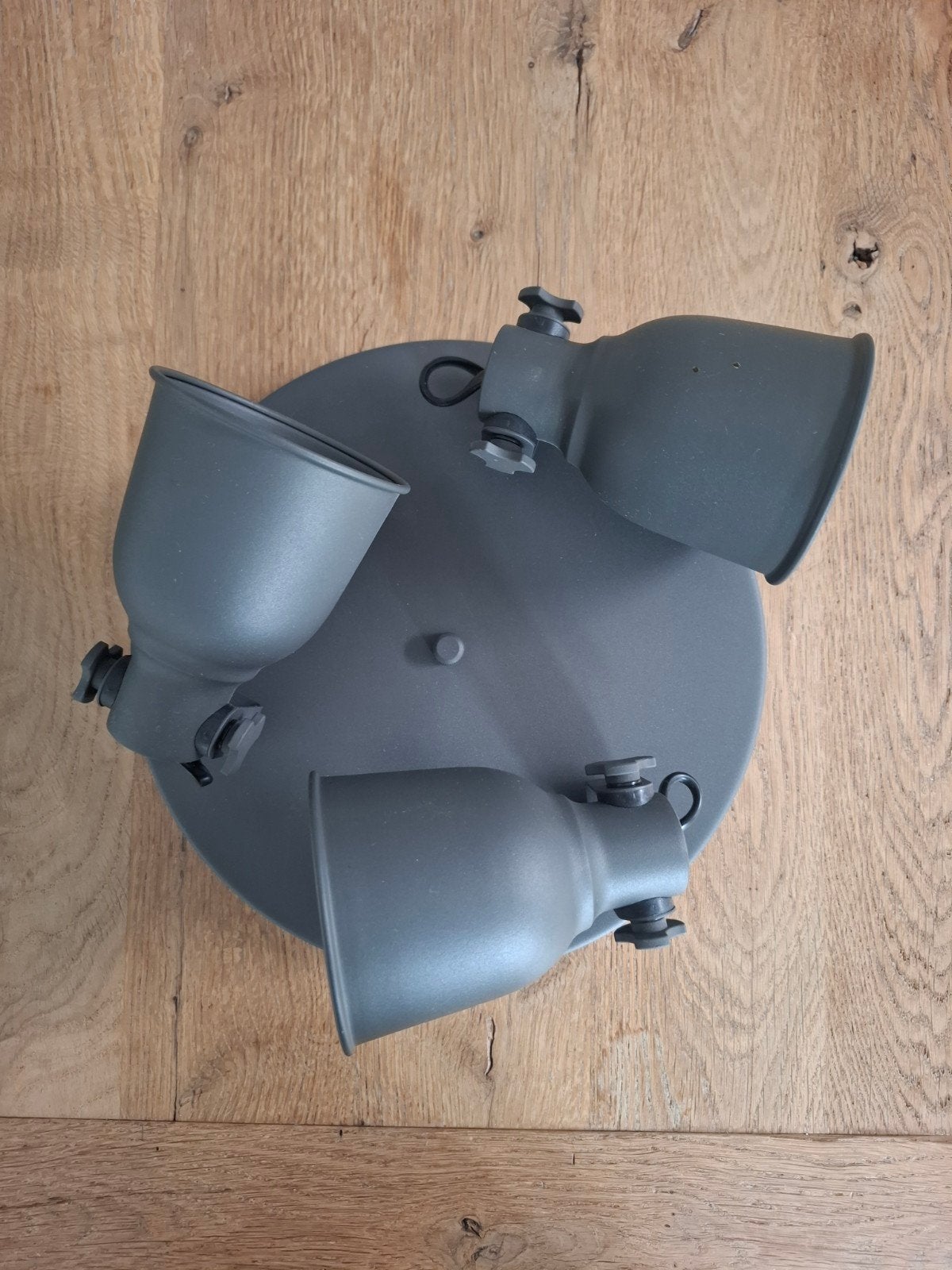 IKEA plafondspot 3-lichts GU10 Max 6W - Grijs, Verstelbaar, GU10, Plafondspot, Zo goed als nieuw