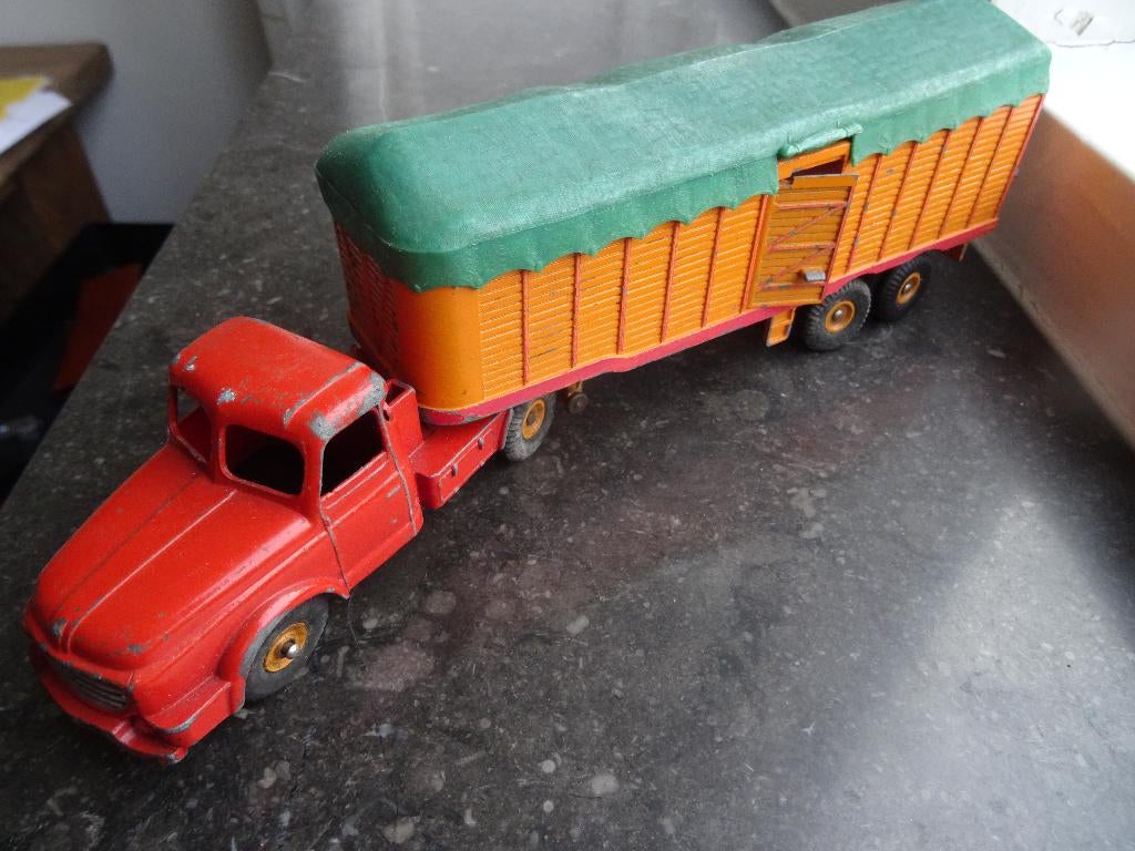 Dinky Super Toys Willeme. Scania Vabis, Hobby en Vrije tijd, Modelauto's | 1:43, Ophalen of Verzenden, Gebruikt, Bus of Vrachtwagen