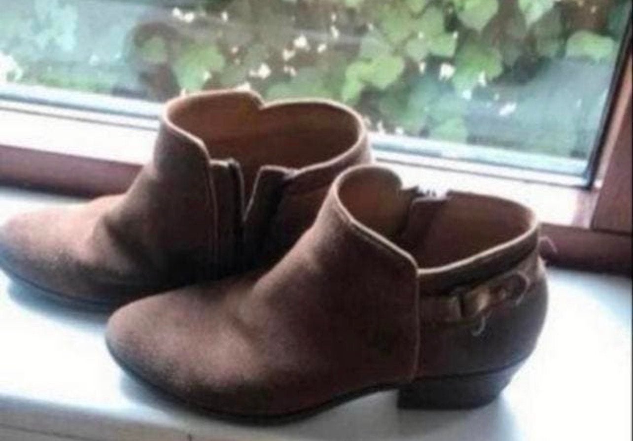 Esprit Bruine Suède Enkellaarsjes - Maat 39, Ophalen of Verzenden, Gedragen, Bruin, Lage of Enkellaarzen