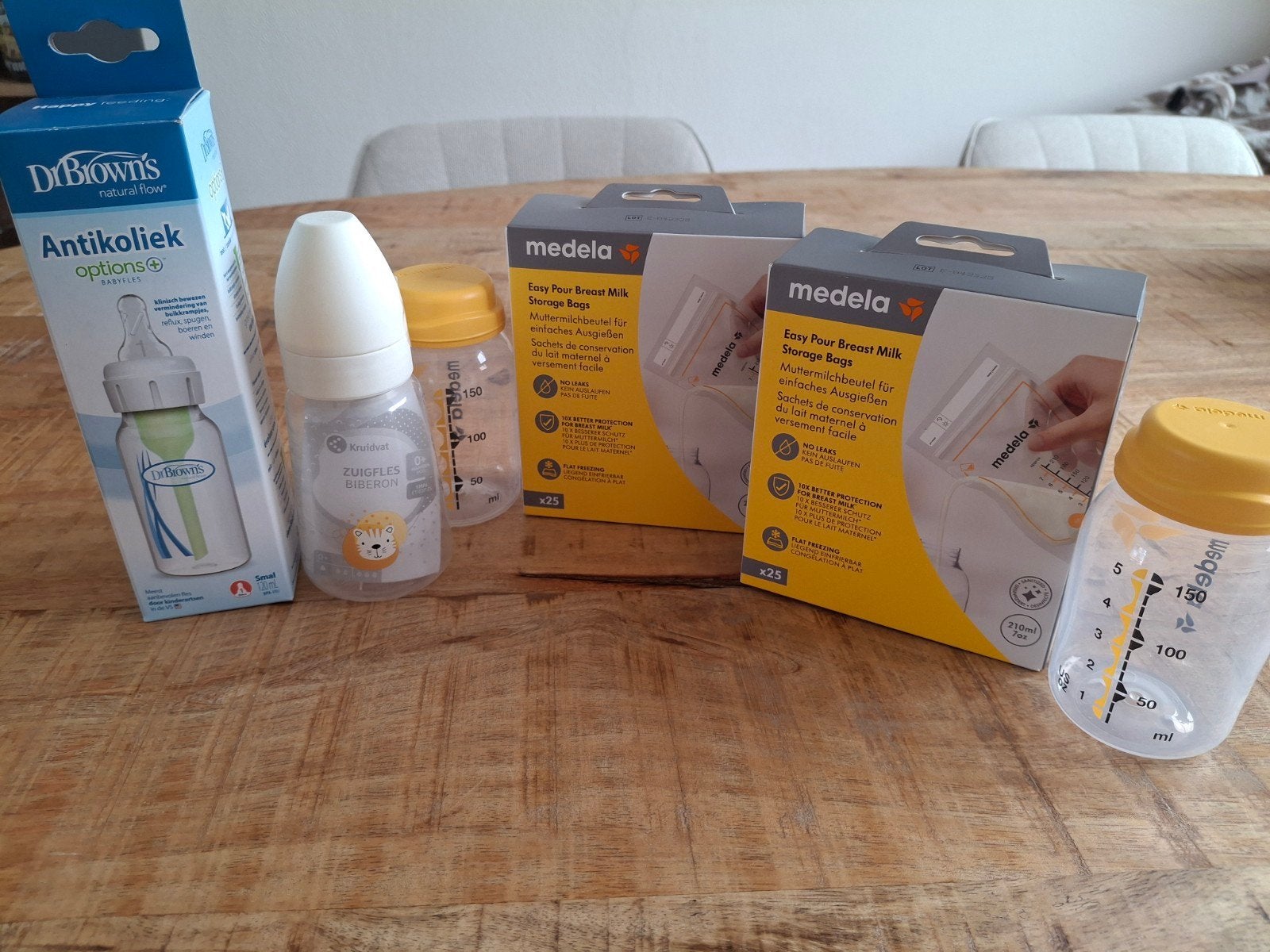 Medela borstvoeding set & Dr. Brown's/Kruidvat flessen NIEUW, Ophalen of Verzenden, Nieuw, Overige typen