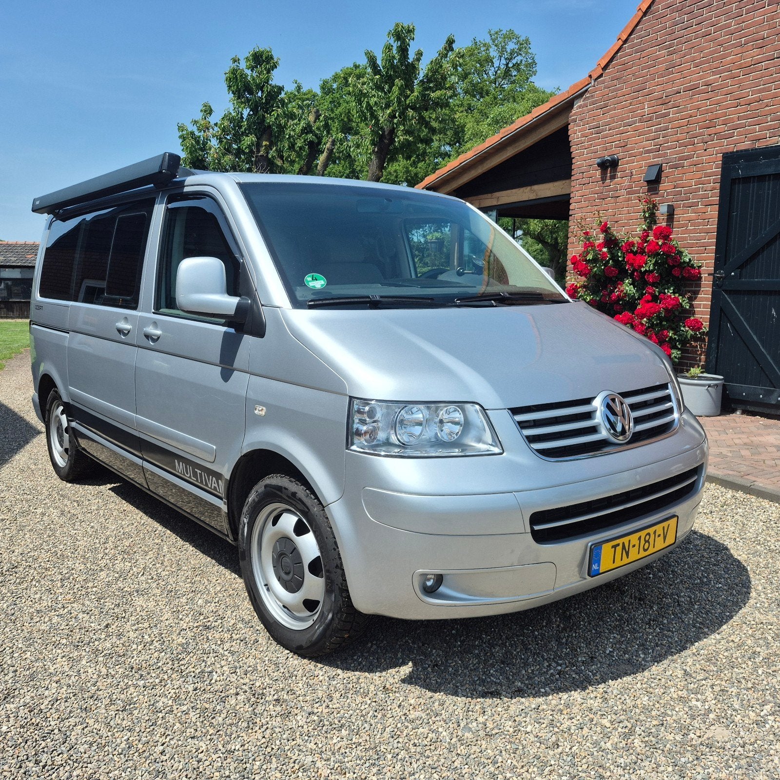 Camper gezinswagen  volkswagen t5 multivan 7 zitter, Caravans en Kamperen, Campers, Buscamper of Camperbus, Volkswagen, Particulier